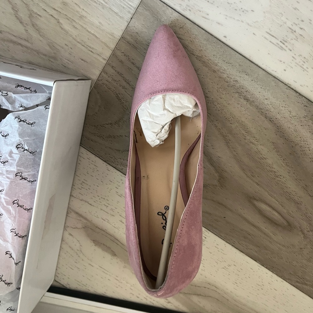 Elegant lavender Suede Women's Heels - Picture 2 of 4